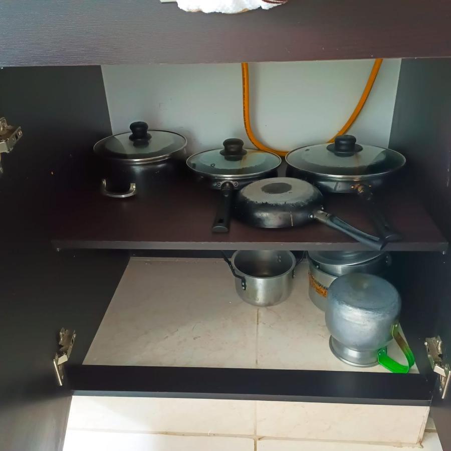 Apartamento Cerca Parque Del Cafe Con Piscina モンテネグロ エクステリア 写真