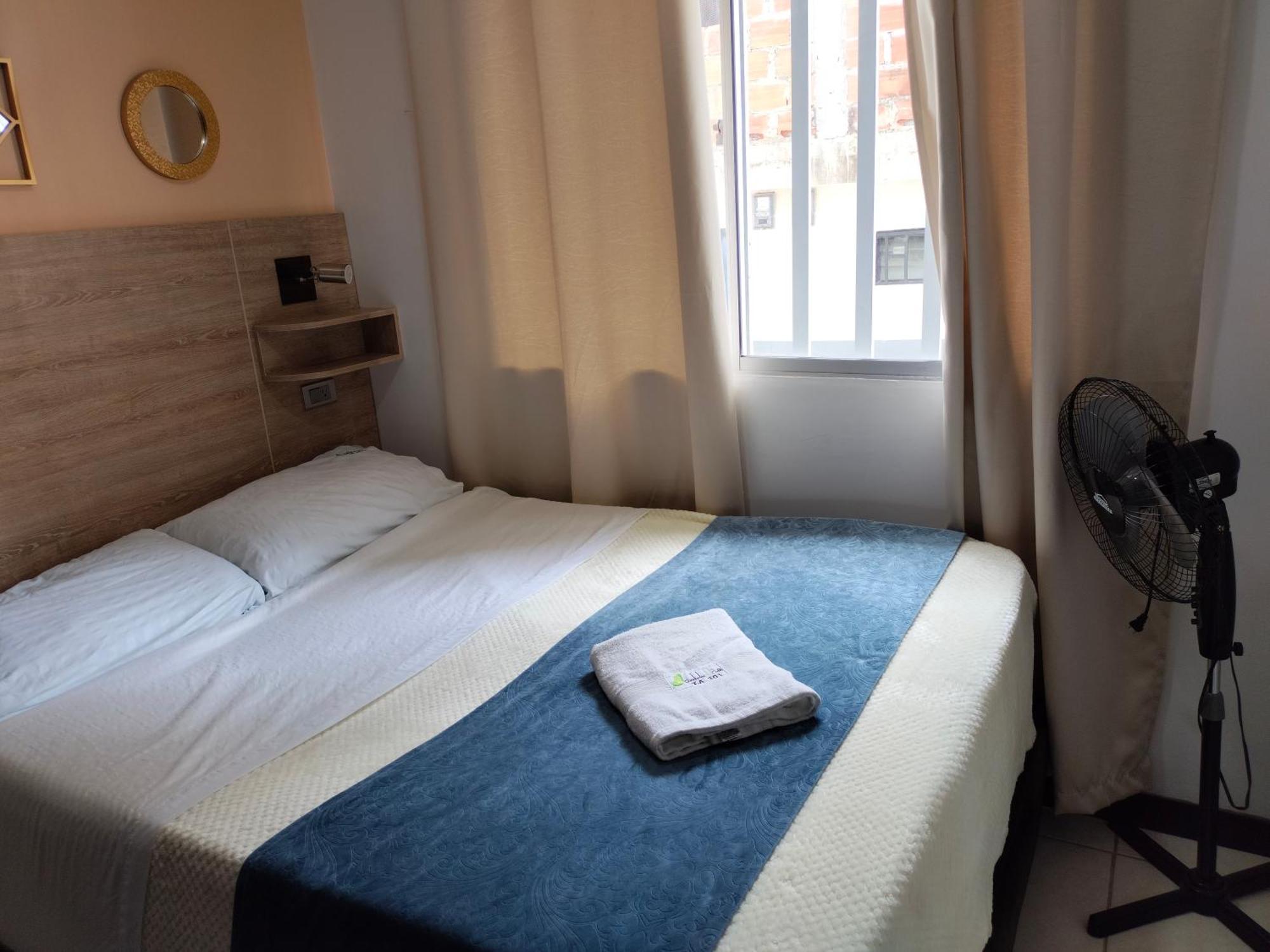 Apartamento Cerca Parque Del Cafe Con Piscina モンテネグロ エクステリア 写真